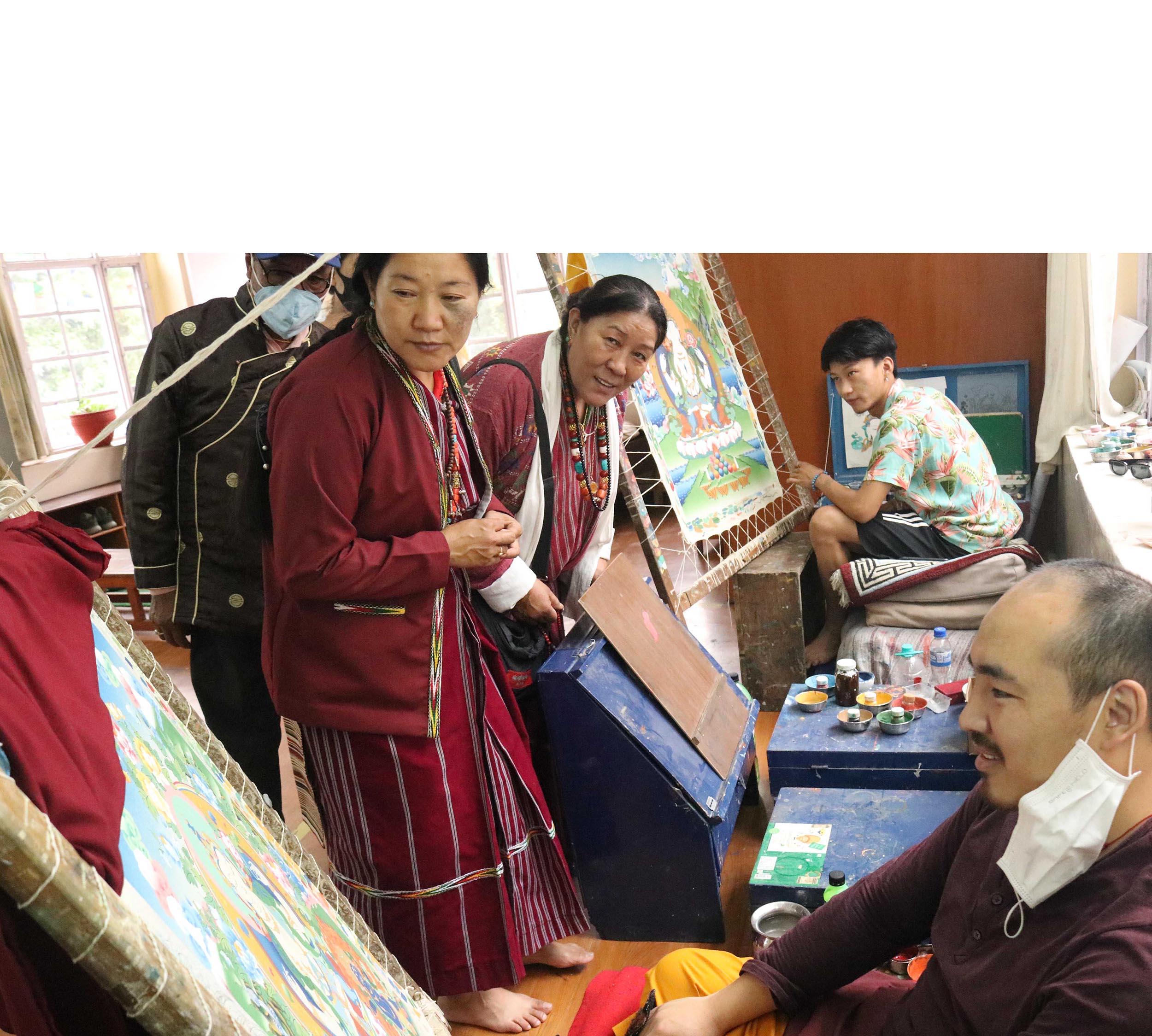 Norbulingka visitors