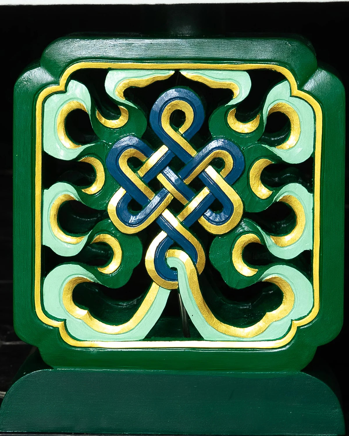 Auspicious Symbols Carved Table Lamp (Green)
