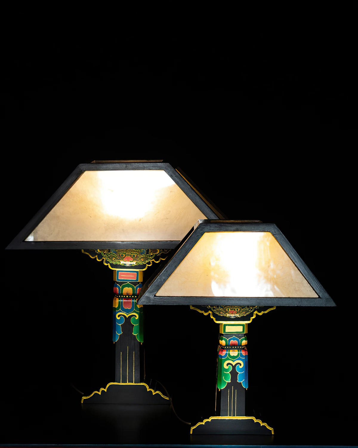 Tibetan Pillar Lamp, Black