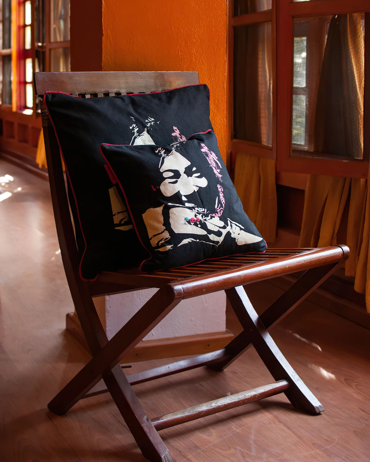 Tibetan Woman Cushion Cover Set