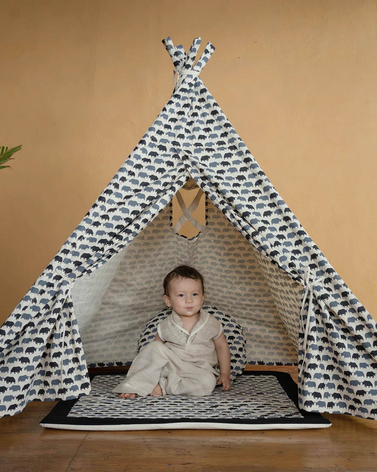 Yaks Teepee Set