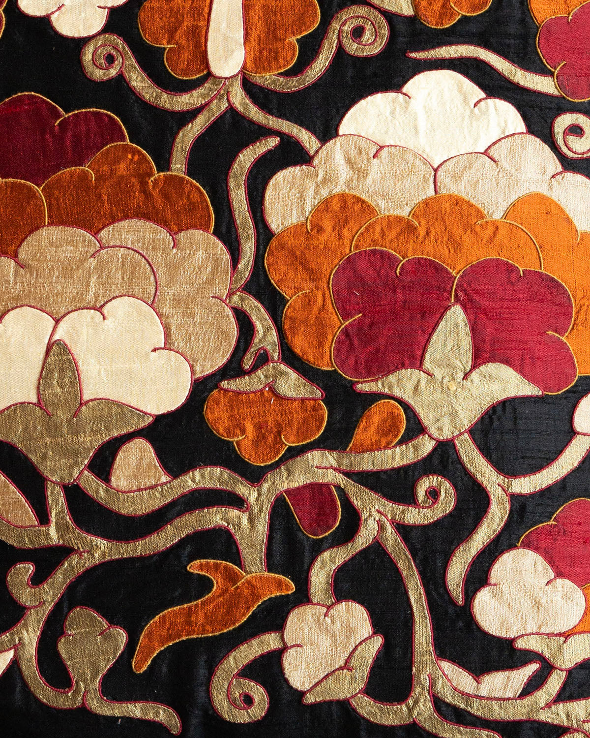 Peonies Appliquéd  Cushion Cover
